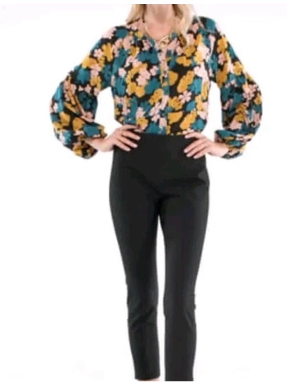 Cabi - Picture 2 of 7